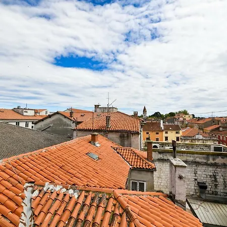 Daire Grey Old Town *