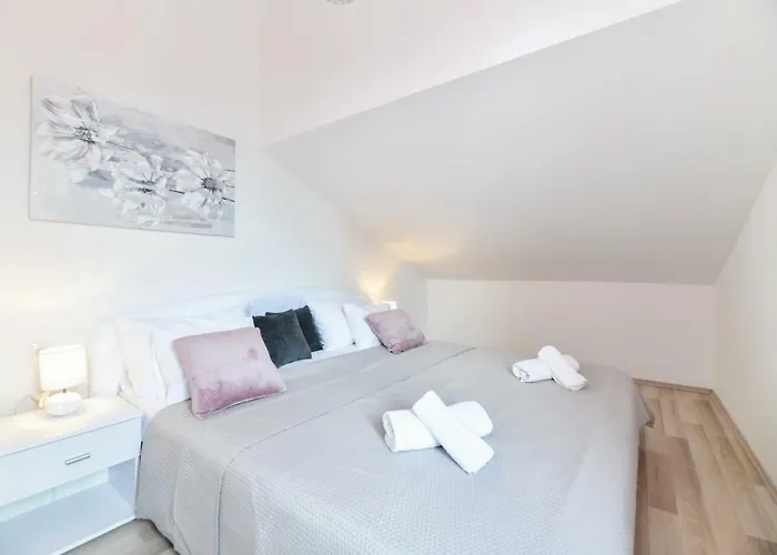 Grey Old Town Apartman Zadar