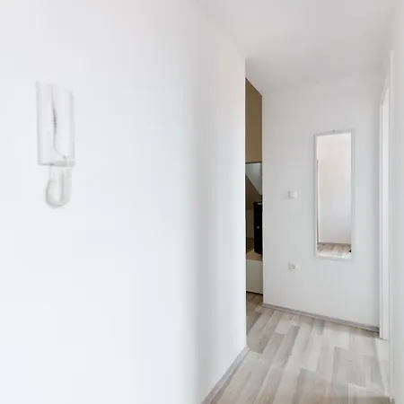 アパート Grey Old Town ザダル